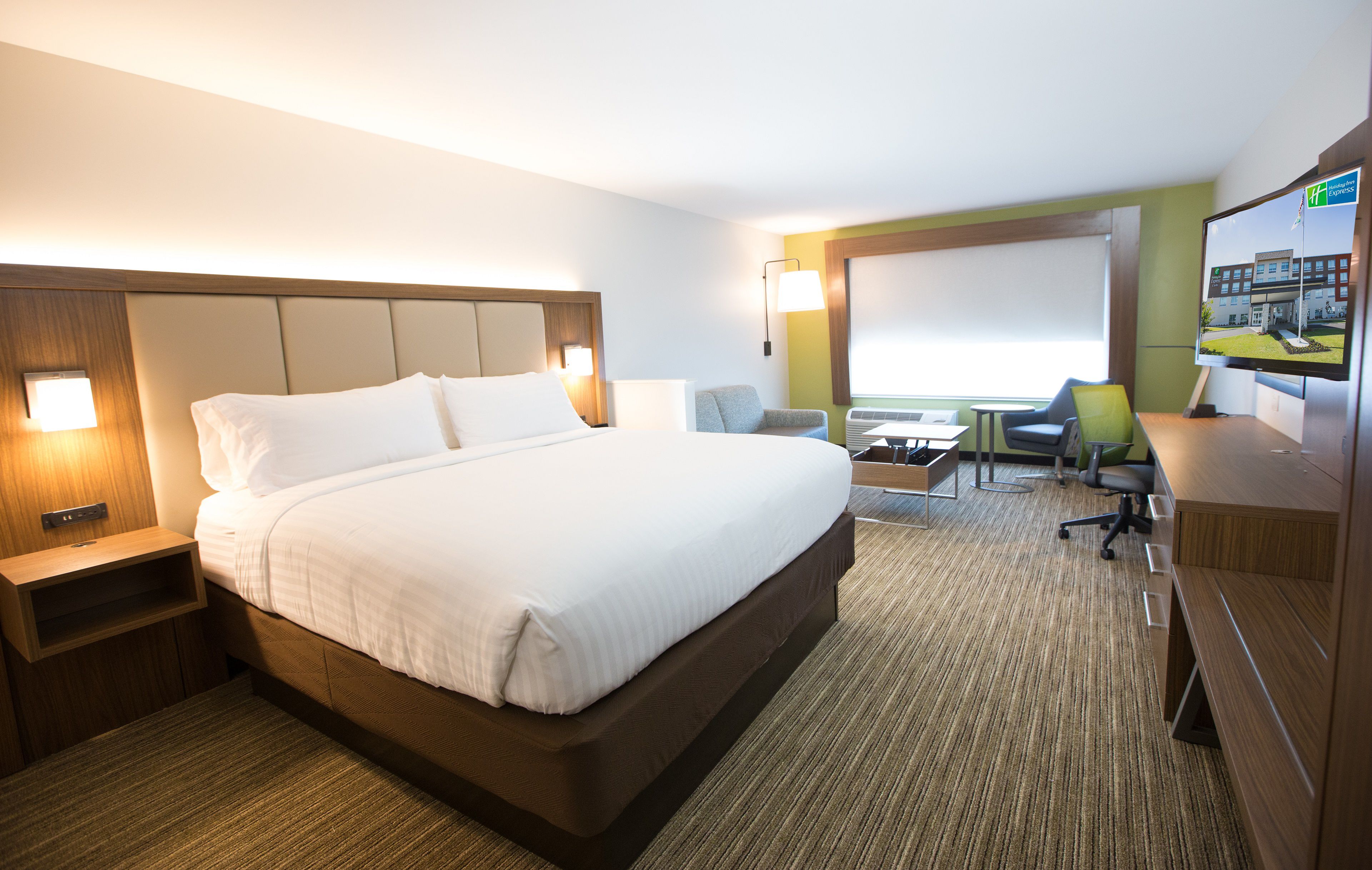 Holiday Inn Express & Suites Greenville S- Piedmont, an Ihg Hotel