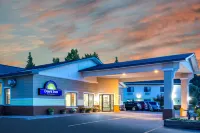 Days Inn by Wyndham Marquette Hotels in Marquette