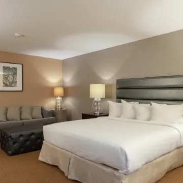 DoubleTree by Hilton Hotel Bloomington - Minneapolis South