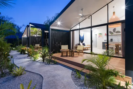 2 Favela Chic Tamarindo Bungalow Adults Only
