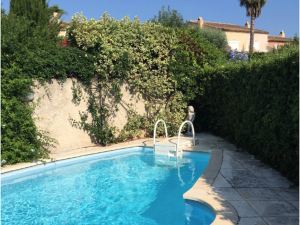 Rare 2 Bedroom Apartment with Private Pool