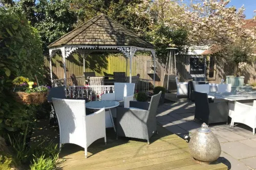 The Dog at Wingham Hotels in Ickham and Well
