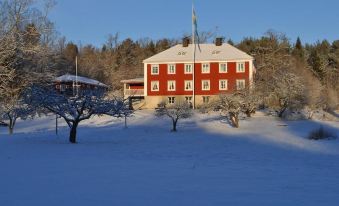 Gryts Skärgårdspensionat - Housity