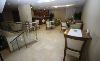 Vali Erdogan Konuk Evi Hitit Otel - Housity