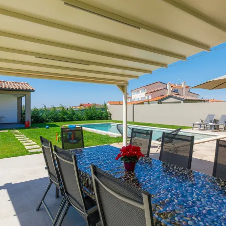 Villa Edi