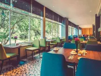 Mercure Kota Kinabalu City Centre - breakfast