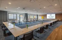Golden Tulip Lyon Ouest Techlid - Hotel & Spa Hotels in Dardilly