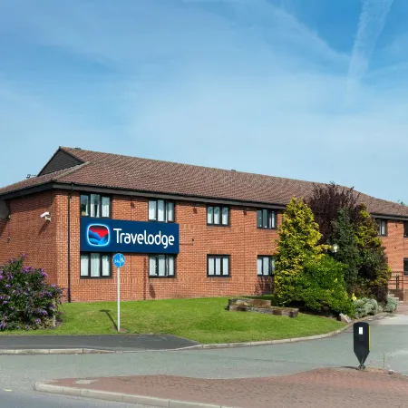 Travelodge Widnes Отели в г. Уиднес