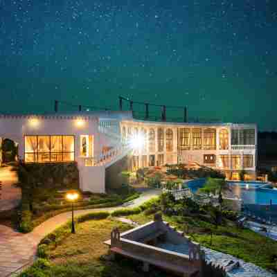 Moja Tuu the Luxury Villas & Nature Retreat Hotel Exterior