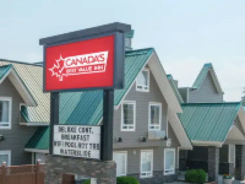 Canadas Best Value Desert Inn & Suites Hotels in Cache Creek