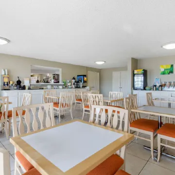 Quality Inn Clute Freeport