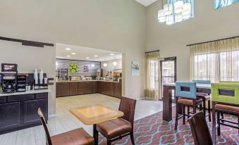 La Quinta Inn by Wyndham Moss Point - Pascagoula