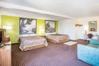 Super 8 by Wyndham Kingman - 2-Star