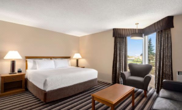 Royal Hotel West Edmonton, Trademark Collection by Wyndham