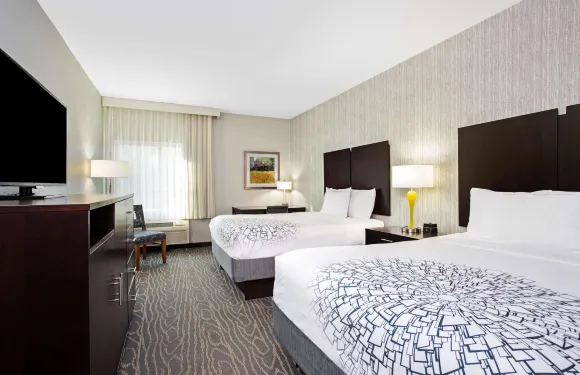 帕勒斯坦拉昆塔温德姆套房酒店