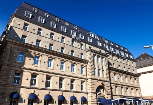 2. 메트로폴리타 호..