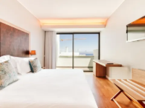 ザ リンセ マデイラ リド アトランティック グレート ホテル フンシャルのホテル