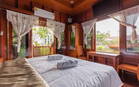 รูปภาพของบ้านเคียงน้ำ พัทยา