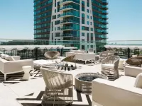 The Godfrey Hotel Hollywood Hotels near Hollywood & Vine