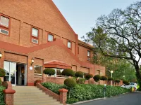 Road Lodge Rivonia Hotels near Rivonia