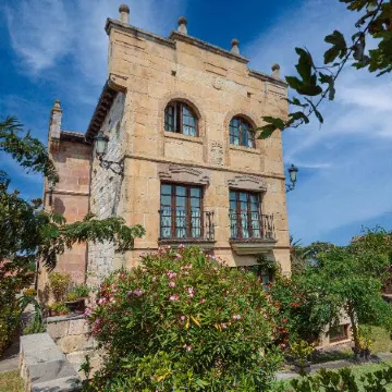 Apartamentos Costa Esmeralda