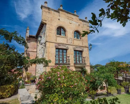 Apartamentos Costa Esmeralda スアンセスのホテル