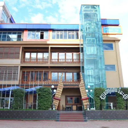 Anoulackkhenlao Hotel