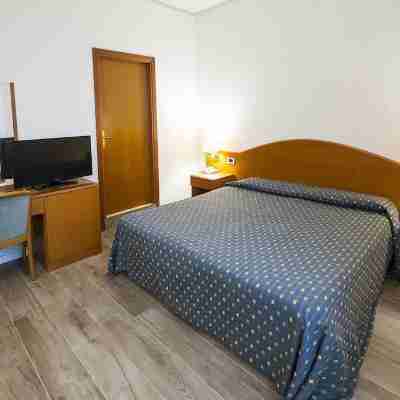 Hotel Italia Rooms