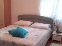 Apartments Jela - Pet friendly
