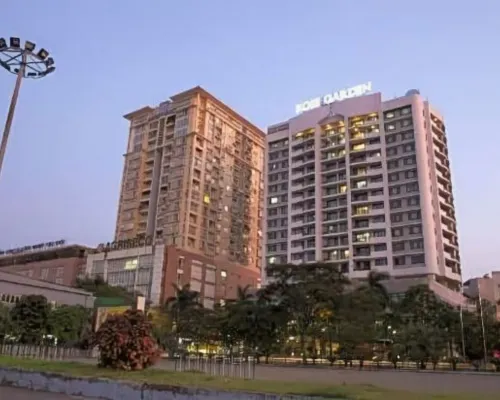 Rose Garden Residences Exterior Photos