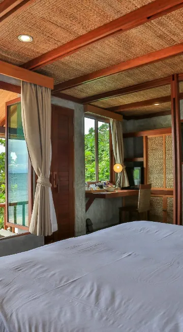 ห้องดีลักซ์ที่ริมชายหาดที่มีระเบียง