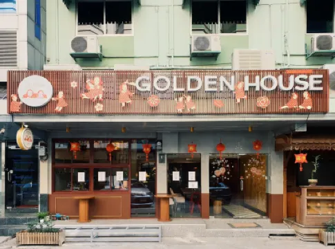 Golden House BTS Chidlom  Bangkok BTS チットロム駅周辺のホテル