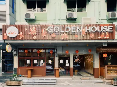 Golden House Отели в г. Бангкок