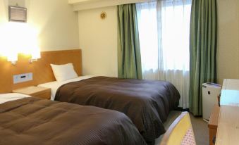 Hotel Livemax Budget Yokohama Kannai