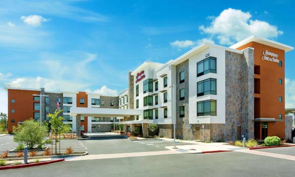 Hampton Inn & Suites Napa