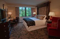 The Cheshire Hotels near Forest Park