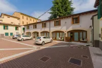 Giardino Giusti House & Court - parking