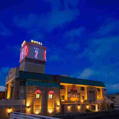 HOTEL THE i 東大阪 ラブホテル Hotel Exterior