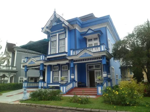 Villa Kota Bunga Dahlia