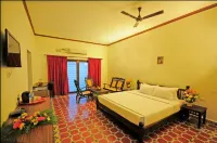Thappa Gardens Resort Aavin milk point 주변 호텔