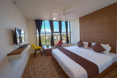 Hotel Jurkis, Kolhapur 비카스와디 호텔