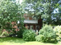 Trollhättans Bed And Breakfast Hotels near Storegårdsparken