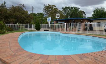 Orana Windmill Motel