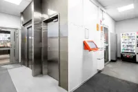 赫爾辛基隆洛丁街歐美納飯店 赫爾辛基住宿飯店