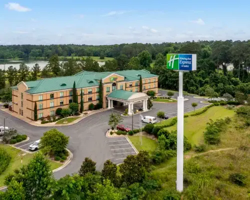 Holiday Inn Express & Suites MACON - I-475 by IHG Hotels in Macon