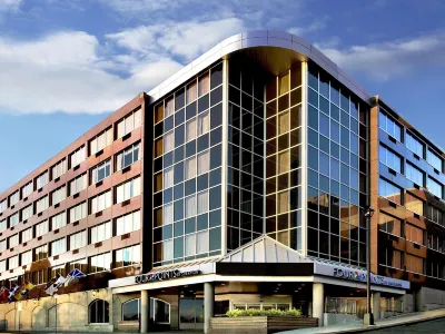 Four Points by Sheraton Halifax Отели рядом с достопримечательностью «Парк Шо Уайлдернесс»