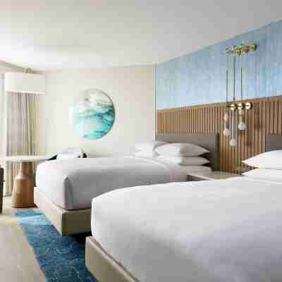 VEA Newport Beach, a Marriott Resort & Spa Rooms