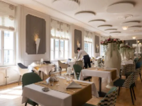 Hôtel les Nations the Originals Boutique Vichy Hotels in Vichy