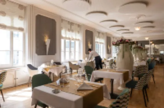 Hôtel les Nations the Originals Boutique Vichy