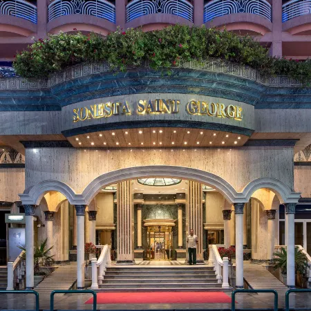 Sonesta St. George Hotel - Convention Center